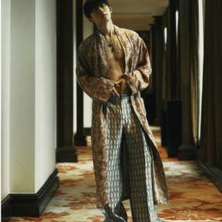 B.I (B.I)