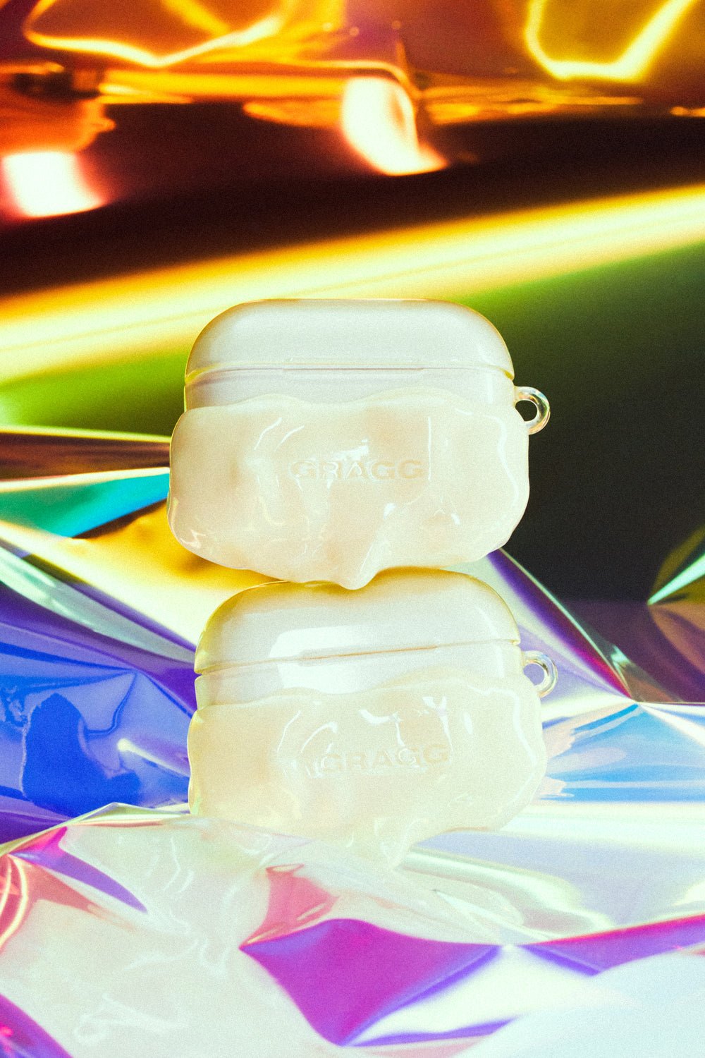 GRAGG (AIR PODS 2ND) - double layers case - light yellow 5