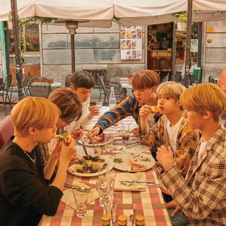ONEUS (ONEUS)