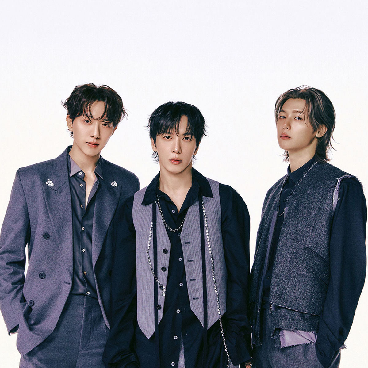 CNBLUE - FULL CIRCLE (8th Full Album, Limited Stocks) [Standard Japanese Album Ver.]