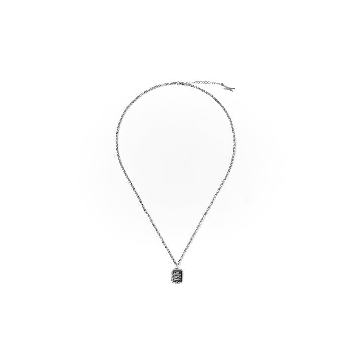 LE SSERAFIM - necklace 1