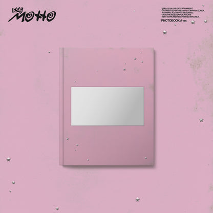 ITZY (있지) - Motto [PHOTOBOOK Ver. / 3 versions set RANDOM]