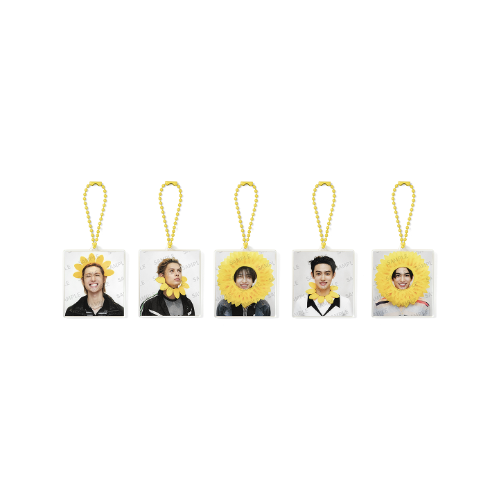 CORTIS - random keyring 1