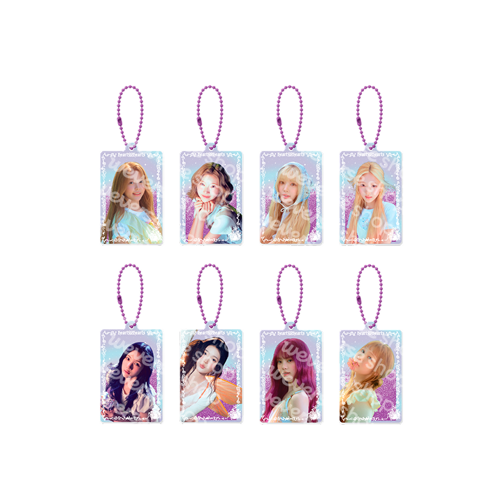 HEARTS2HEARTS - random acrylic keyring 1