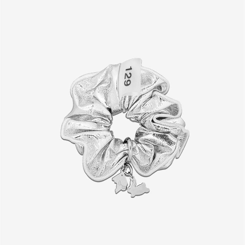 ITZY - itzy x sentiments hair scrunchy - yuna - itzy [gold] pop-up store 1
