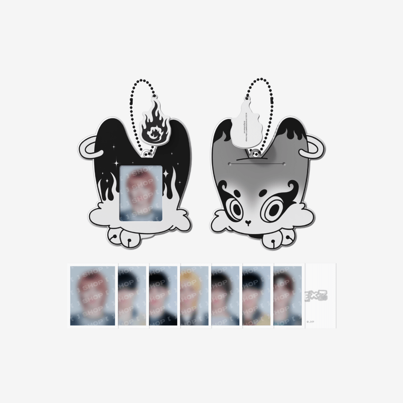 NEXZ - fox2y id holder - [o-rly?] pop-up store 1