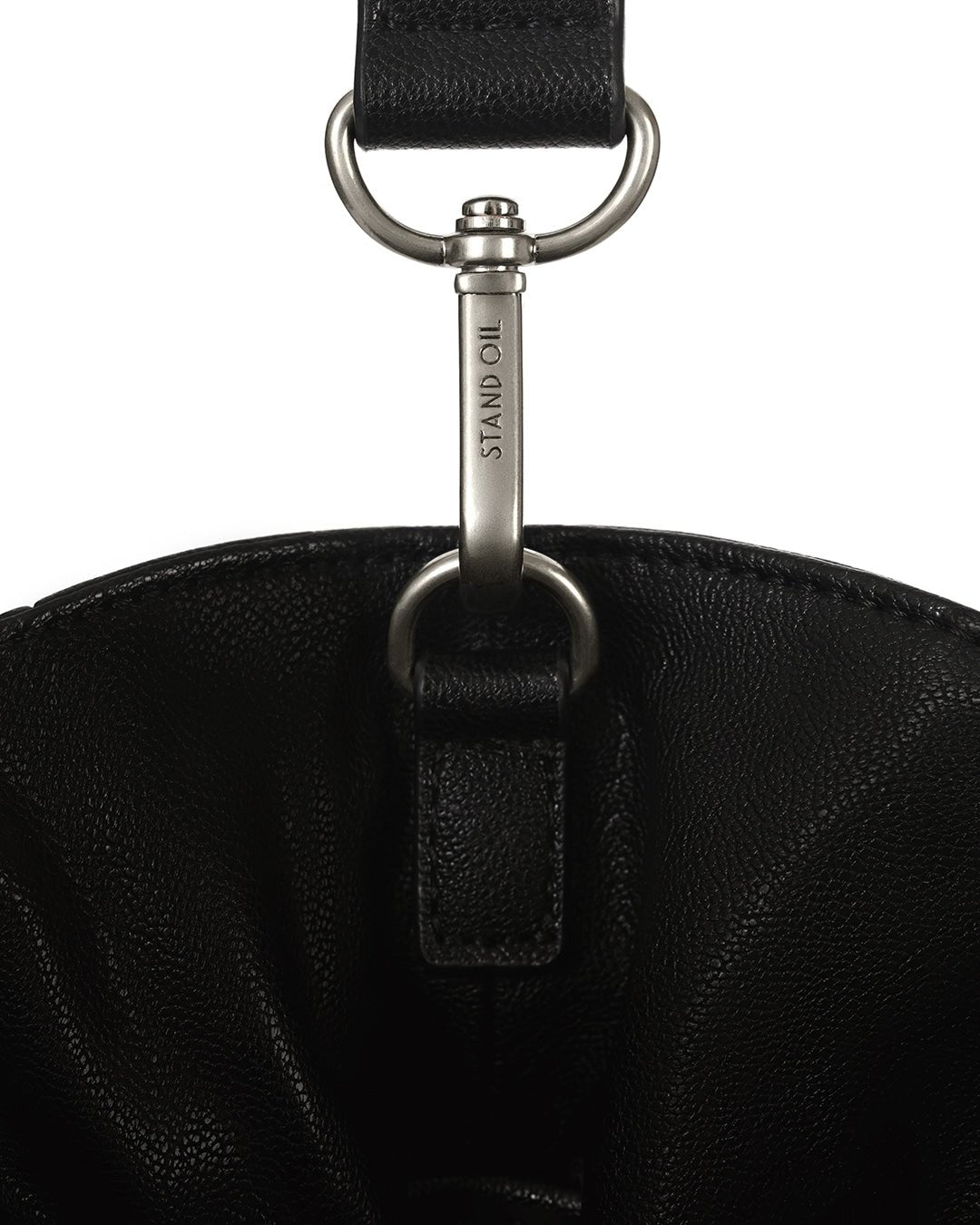 STAND OIL - breezy bag / black 23