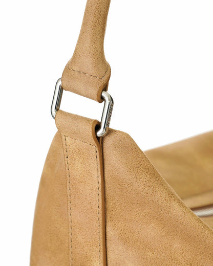 STAND OIL - mushy bag / camel 18