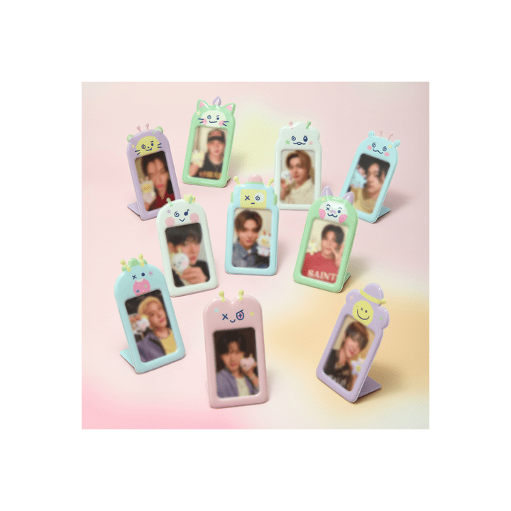 TREASURE - truz planet pvc photocard holder stand 1